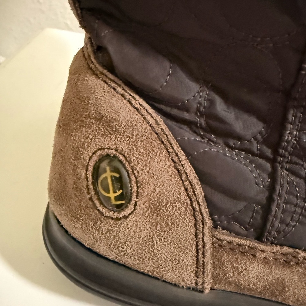 Coach Brown Quilted Shaft Winter Boots with Faux Fur Cuff - Picture 6 of 15